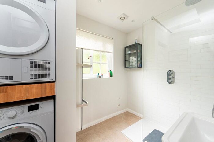 2 Bedroom Detached House To Rent In Church Lane, Chearsley, Aylesbury, Buckinghamshire, HP18