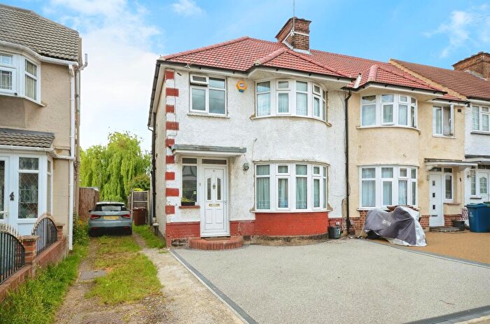 3 Bedroom Semi Detached House For Sale In Abercorn Crescent, Harrow, HA2