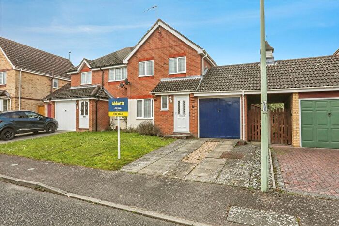 3 Bedroom Semi Detached House For Sale In Darby Close, Bury St. Edmunds, Suffolk, IP32