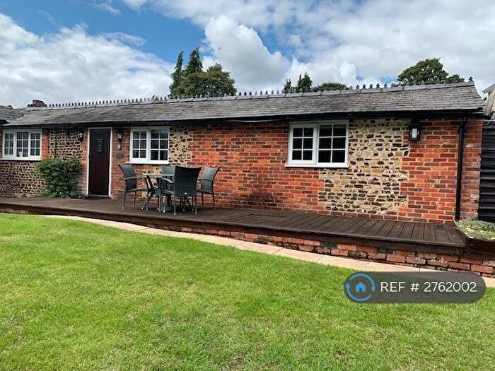 1 Bedroom Bungalow To Rent In The Reeds Road, Farnham, GU10