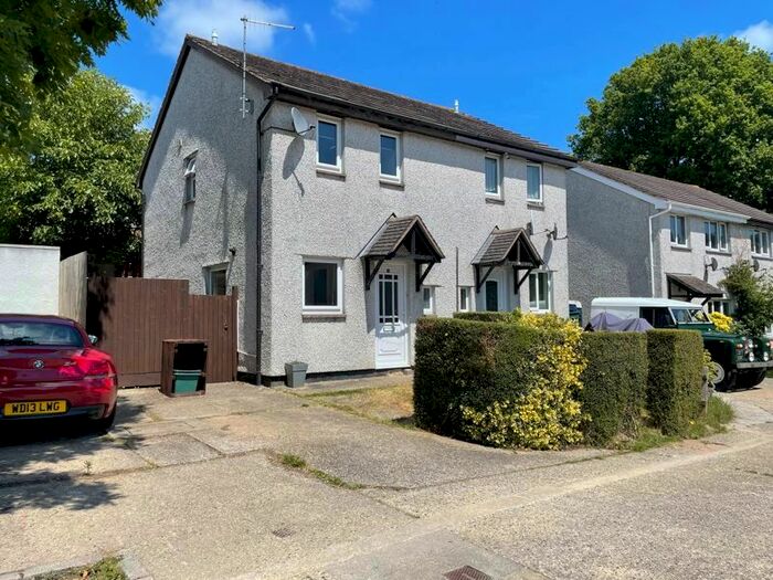 2 Bedroom Semi-Detached House To Rent In Horseshoe Close, Chudleigh, Newton Abbot, TQ13