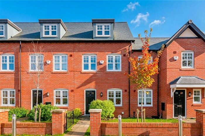 3 Bedroom Terraced House For Sale In Juliana Way, Altrincham, WA14