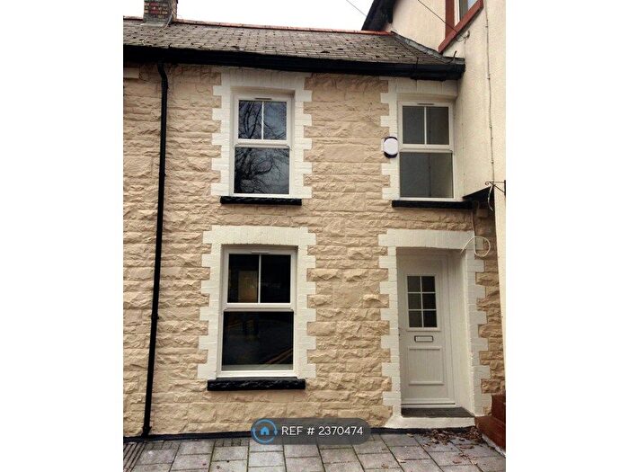 3 Bedroom Terraced House To Rent In Pencai Terrace, Treorchy, CF42