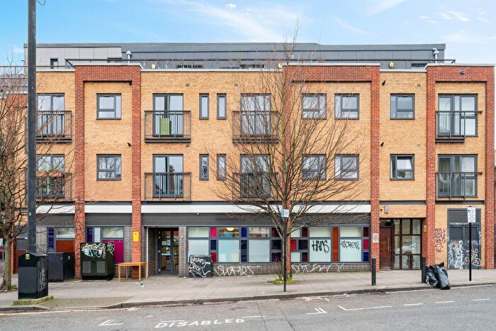 1 Bedroom Flat To Rent In Dunbridge Street, London, E2