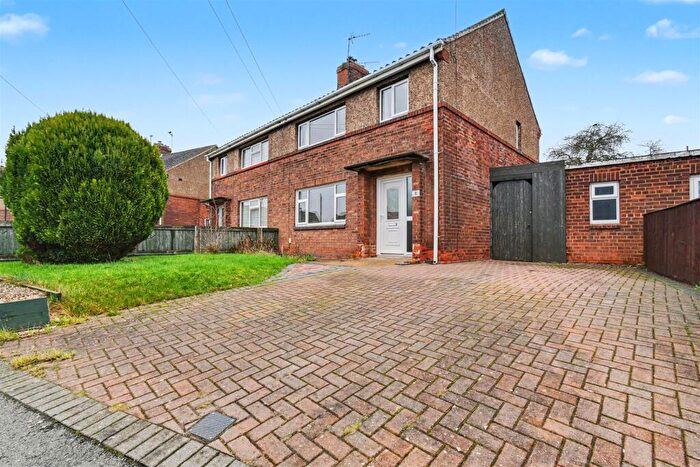 3 Bedroom House For Sale In Mount Avenue, Barton-Upon-Humber, DN18