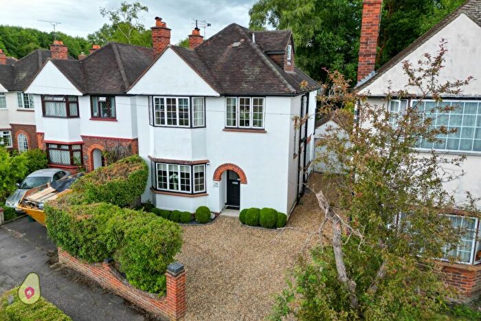 4 Bedroom Detached House To Rent In Kings Ride, Camberley, Surrey, GU15