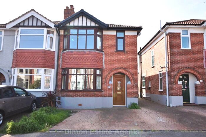 3 Bedroom Semi Detached House For Sale In Findon Road, Elson, PO12