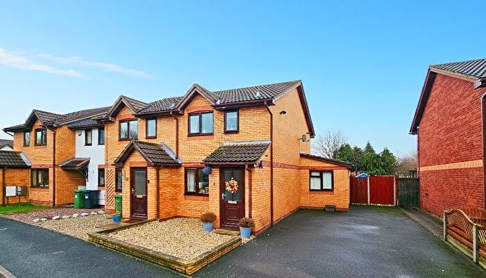 3 Bedroom Terraced House For Sale In The Dales, Lower Bullingham, HR2