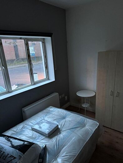 1 Bedroom Studio To Rent In Shelbourne Road, London, N17