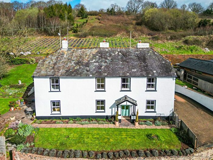 6 Bedroom Detached House For Sale In Balls Farm Road, Exeter, EX2