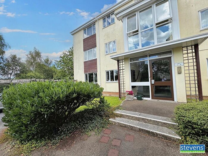 2 Bedroom Flat To Rent In Abbeyford Court, Okehampton, Devon, EX20