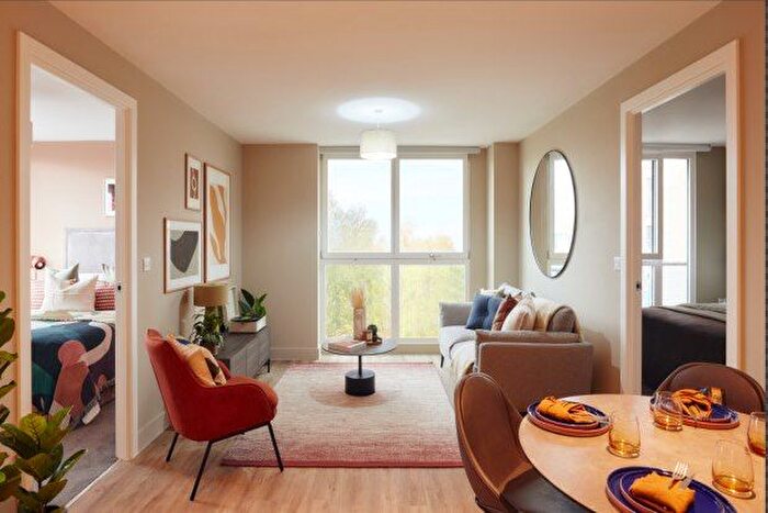 Studio To Rent In Whitehall, Leeds, LS12