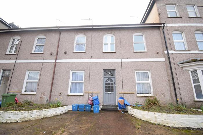 1 Bedroom Flat To Rent In Roath, Cardiff, CF24