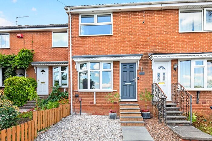 2 Bedroom Terraced House For Sale In Nesfield Close, Harrogate, HG1