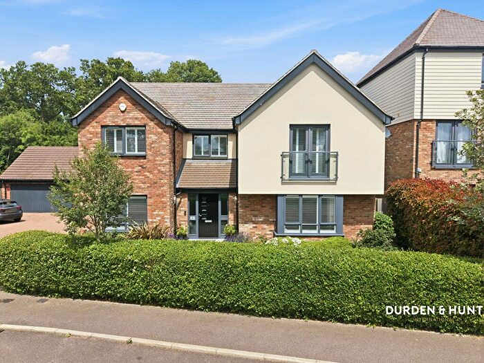 5 Bedroom Detached House For Sale In Park View, Chigwell, IG7