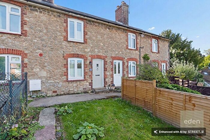 2 Bedroom Terraced House For Sale In The Rocks Road, East Malling, ME19