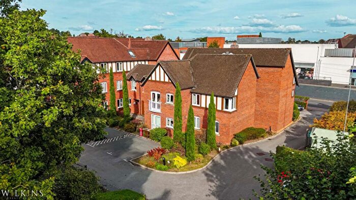 1 Bedroom Apartment For Sale In Mills Court, Lichfield Road, Four Oaks, Sutton Coldfield, B74