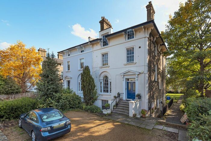 2 Bedroom Flat To Rent In Church Terrace, London, SE13