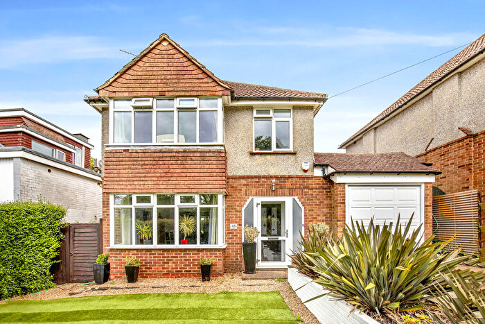 4 Bedroom Detached House For Sale In Redstone Hill, Redhill, RH1