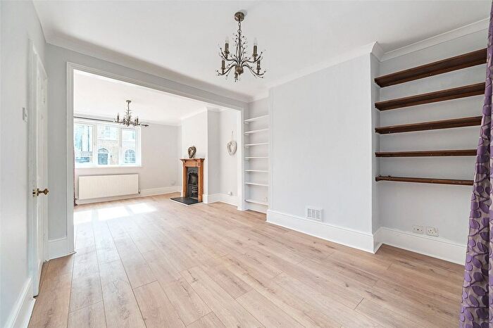 4 Bedroom Town House To Rent In Greenwich Park Street, London, SE10