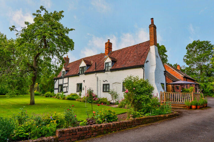 5 Bedroom Farm House For Sale In Longdon, Tewkesbury, GL20