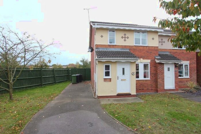 3 Bedroom Semi-Detached House To Rent In Melfort Close, Whittleford, Nuneaton, CV10