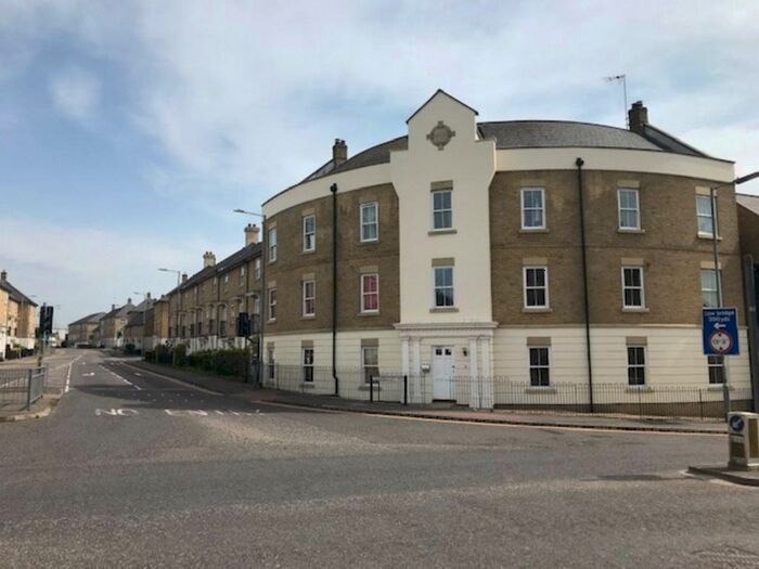 2 Bedroom Flat To Rent In Trinovantian Way, Braintree, CM7