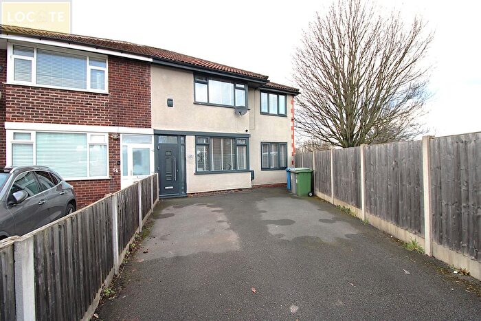 3 Bedroom Semi Detached House For Sale In Dalton Avenue, Stretford, Manchester, M32