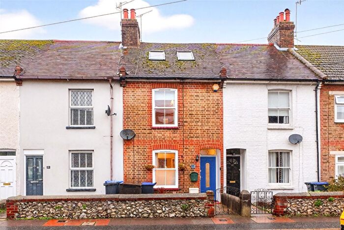 3 Bedroom Terraced House For Sale In Penfold Road, Worthing, West Sussex, BN14