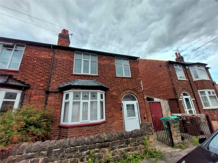3 Bedroom Semi-Detached House To Rent In Aubrey Road, Nottingham, NG5