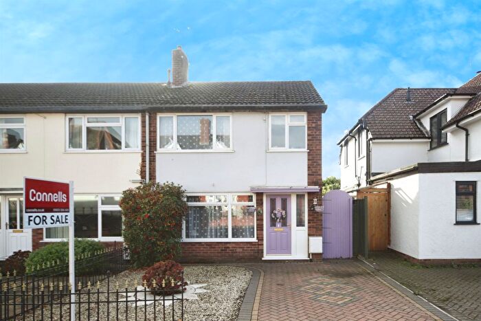 3 Bedroom End Terrace House For Sale In Greenway Road, Taunton, TA2