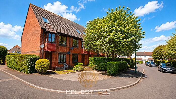1 Bedroom Maisonette To Rent In Ennerdale Close, Sutton, SM1