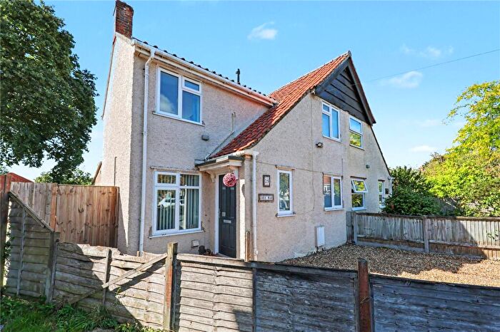 3 Bedroom Semi Detached House For Sale In Womersley Road, Norwich, Norfolk, NR1
