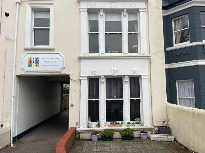 1 Bedroom Flat To Rent In Goldstone Villas, Hove, BN3