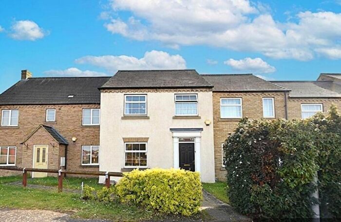 3 Bedroom Terraced House For Sale In Stocker Way, Eynesbury, PE19