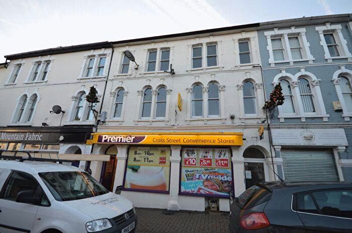2 Bedroom Flat To Rent In Cross Street, Abergavenny, NP7