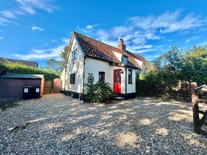 2 Bedroom Cottage For Sale In Wheelwrights Cottage, Church Street, Occold, Eye, Suffolk, IP23