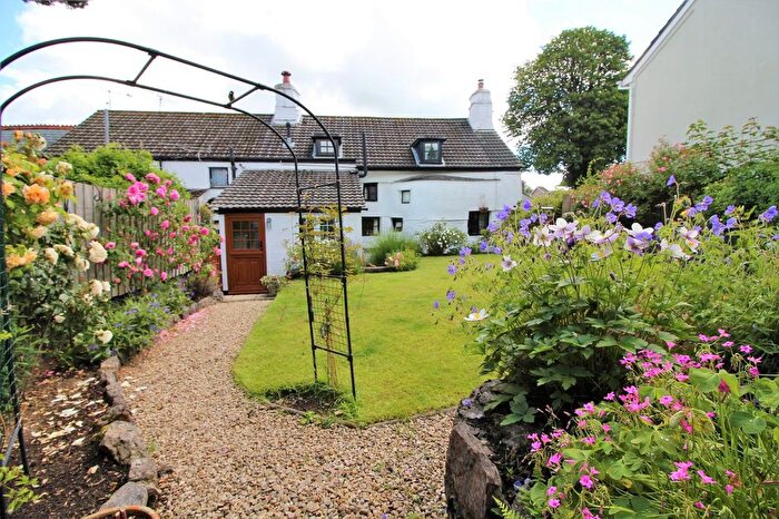 2 Bedroom Cottage For Sale In Ford Road, Yealmpton, Devon, PL8