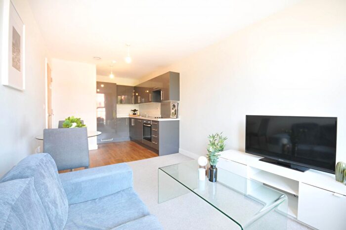 1 Bedroom Flat For Sale In Bedroom Apartment – Bridgewater Gate, Salford, M5