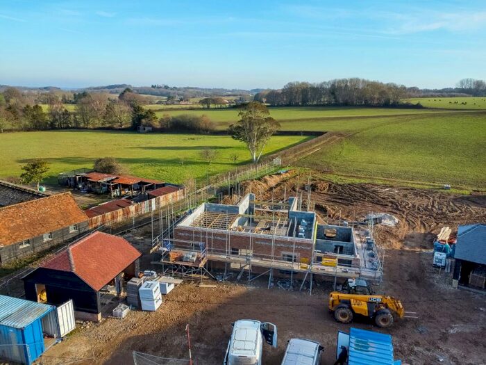 4 Bedroom Barn Conversion For Sale In Pains Hill, Lockerley, Romsey, Hampshire, SO51