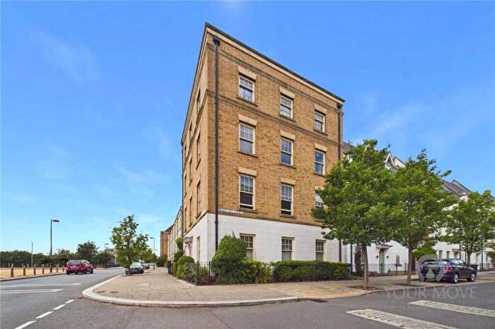 2 Bedroom Flat For Sale In Black Cat Street, Upton, Northampton, Northamptonshire, NN5