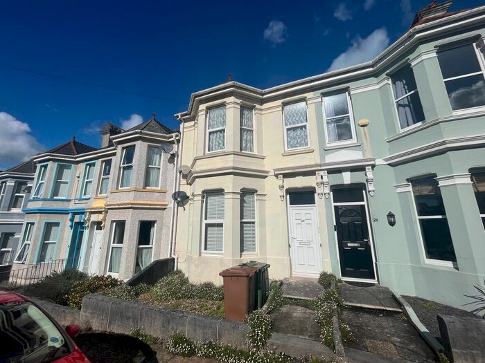 2 Bedroom Flat To Rent In Rosslyn Park Road, Peverell, Plymouth, PL3