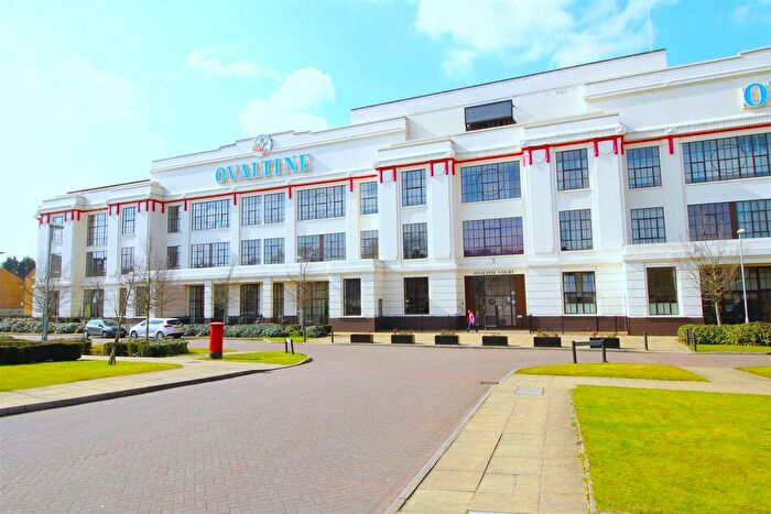 2 Bedroom Flat To Rent In Ovaltine Drive, Kings Langley, WD4