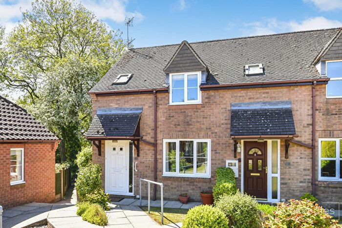 2 Bedroom End Of Terrace House For Sale In Heritage Court Navenby, Lincoln, LN5
