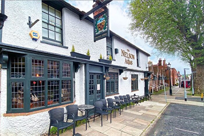 1 Bedroom Flat To Rent In Upper Hale Road, Farnham, Surrey, GU9