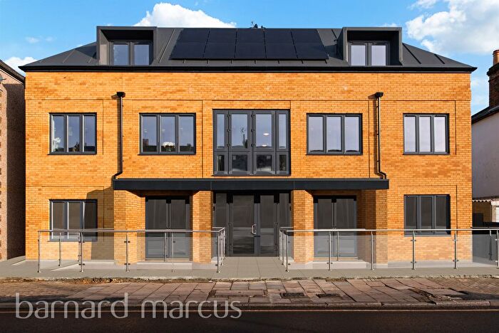 1 Bedroom Flat For Sale In Hartfield Road, London, SW19