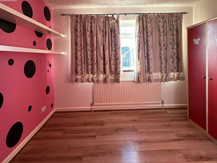 6 Bedroom Detached House To Rent In Wembley Way, Fair Oak, Eastleigh, SO50