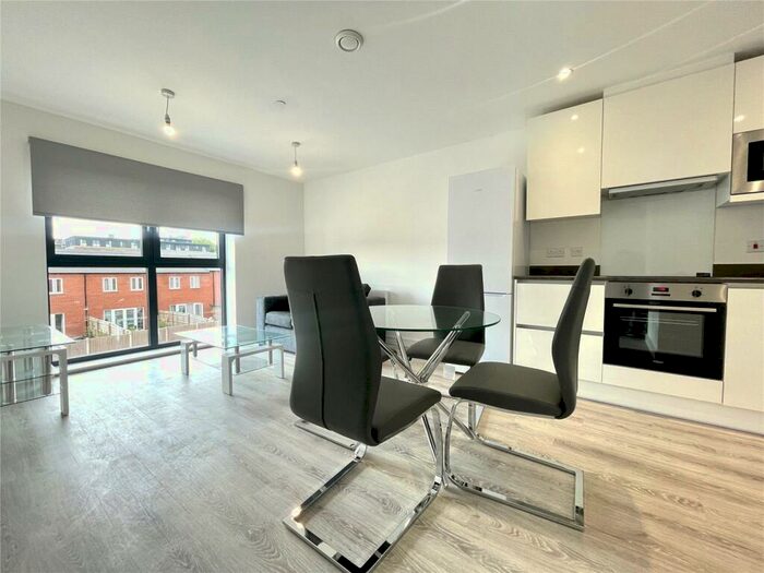 1 Bedroom Flat To Rent In Darwin House, Sylvester Close, Derby, Derbyshire, DE1