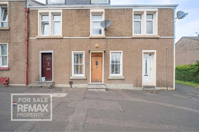 2 Bedroom Flat For Sale In East Main Street, Uphall, EH52