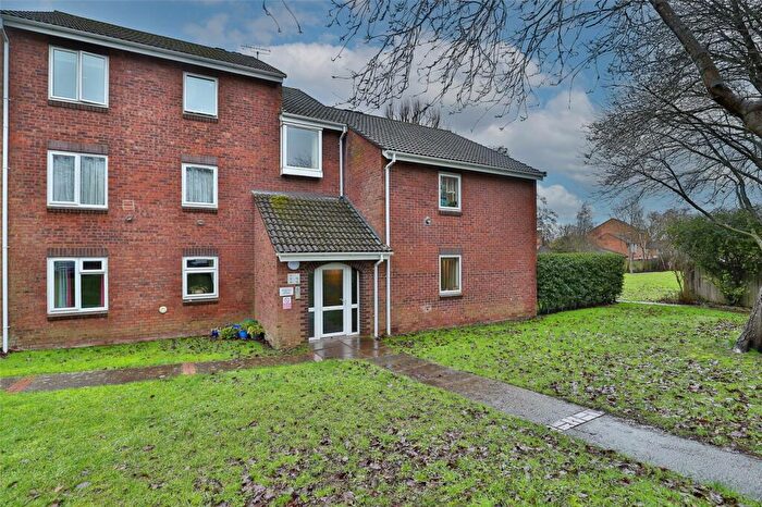 2 Bedroom Apartment For Sale In Rowan Court, Frome, Somerset, BA11